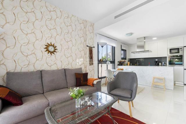 Jeramy Appartement Torrevieja Esterno foto