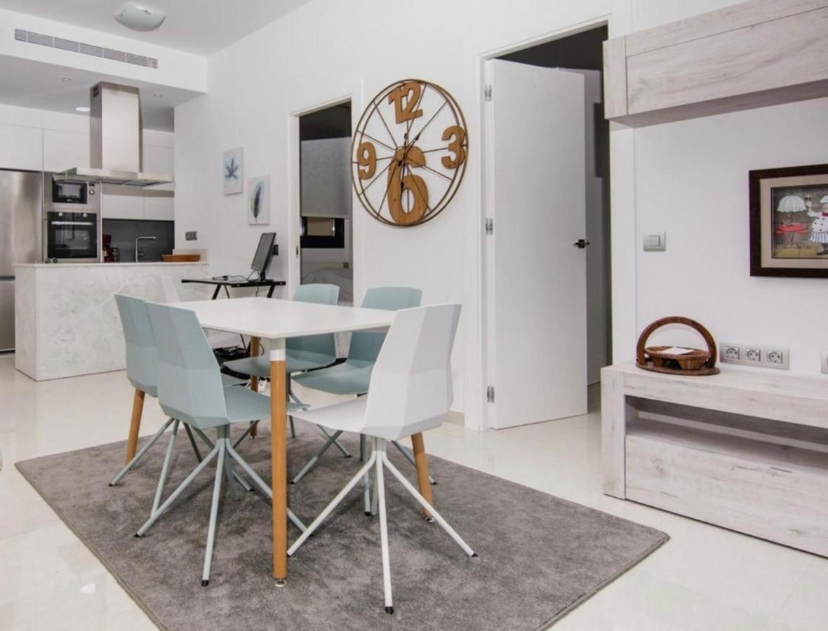 Jeramy Appartement Torrevieja Esterno foto